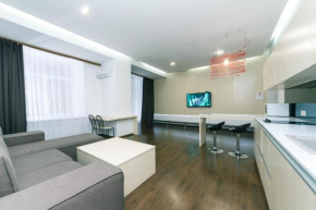 Kreschatik 21 with terrace 2BR